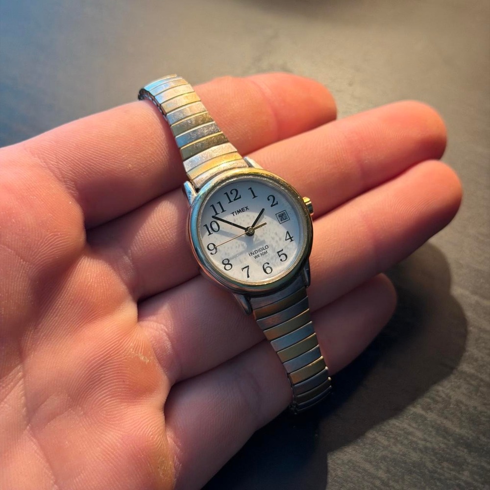 Times women's 2 tone gold / viler indiglo elastic stretch band quartz watch